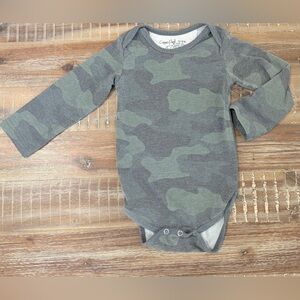 Copper Pearl Camo Long Sleeve Baby infant Onesie bodysuit